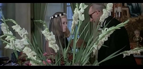  Catherine Deneuve in Belle de jour (1967)